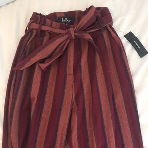 NWT Lulus paper bag pants with raw hem